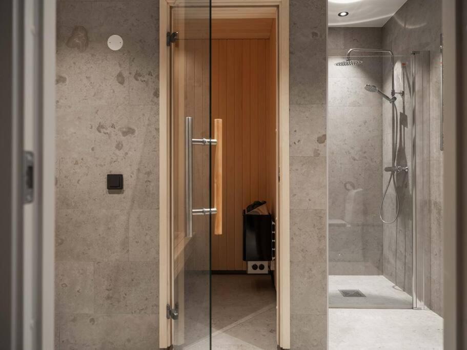 Chic Are Apt For 6 Ski-In-Ski-Out With Sauna Экстерьер фото